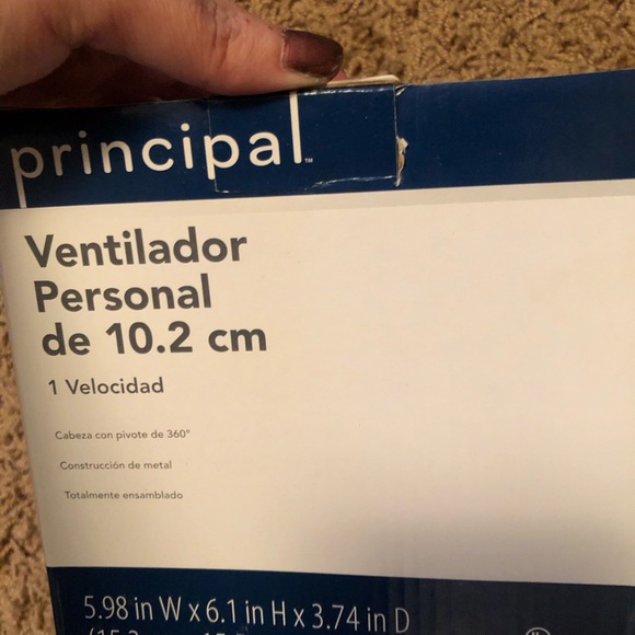 Never opened personal fan in box - Picture 3 of 5